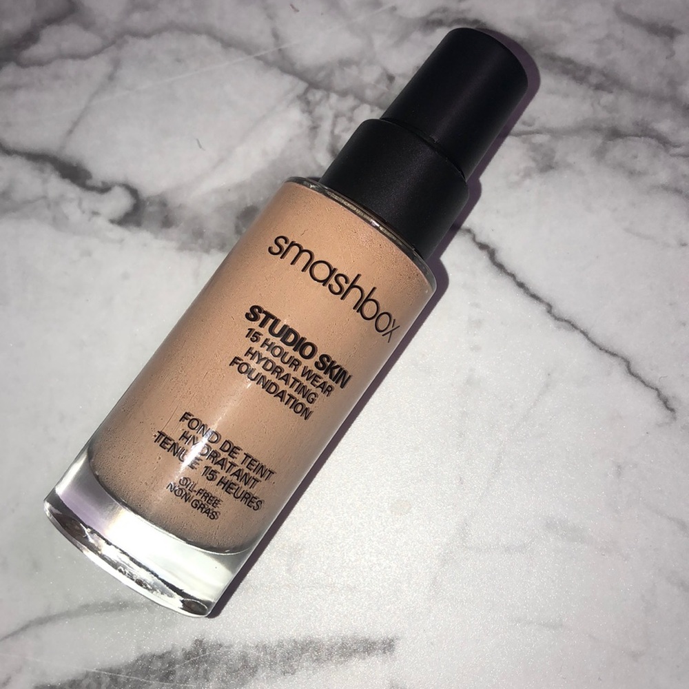 Smashbox studio skin foundation - 1.0